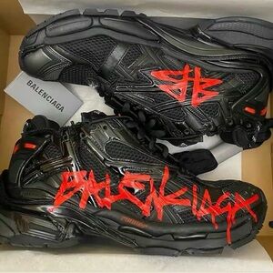 Balenciaga Men's Black and Red Sneakers